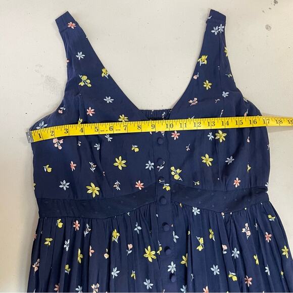 Torrid Maxi Challis Button-Front Blue Floral Maxi Dress size 00 - Picture 13 of 14